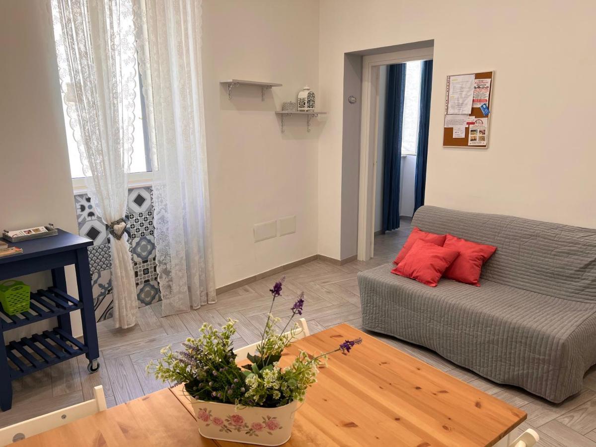 Vico Longo 25 - Ensuit Flat In The Heart Of Napoli Exterior foto