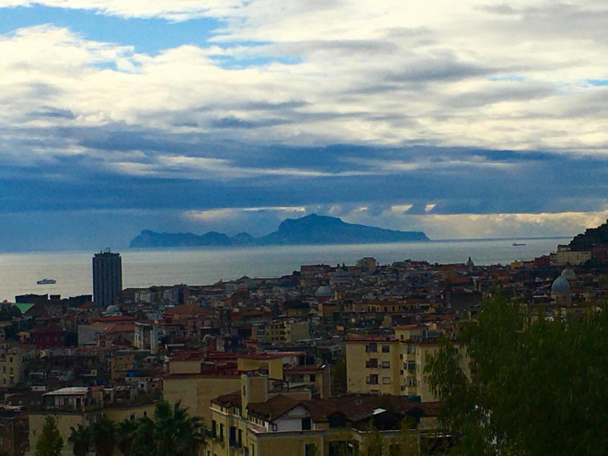Vico Longo 25 - Ensuit Flat In The Heart Of Napoli Exterior foto